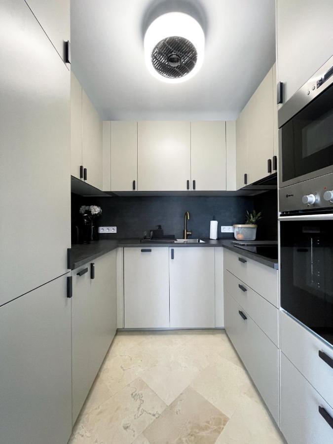 Leos Mijas Golf Apartment Фуeнхирола Екстериор снимка