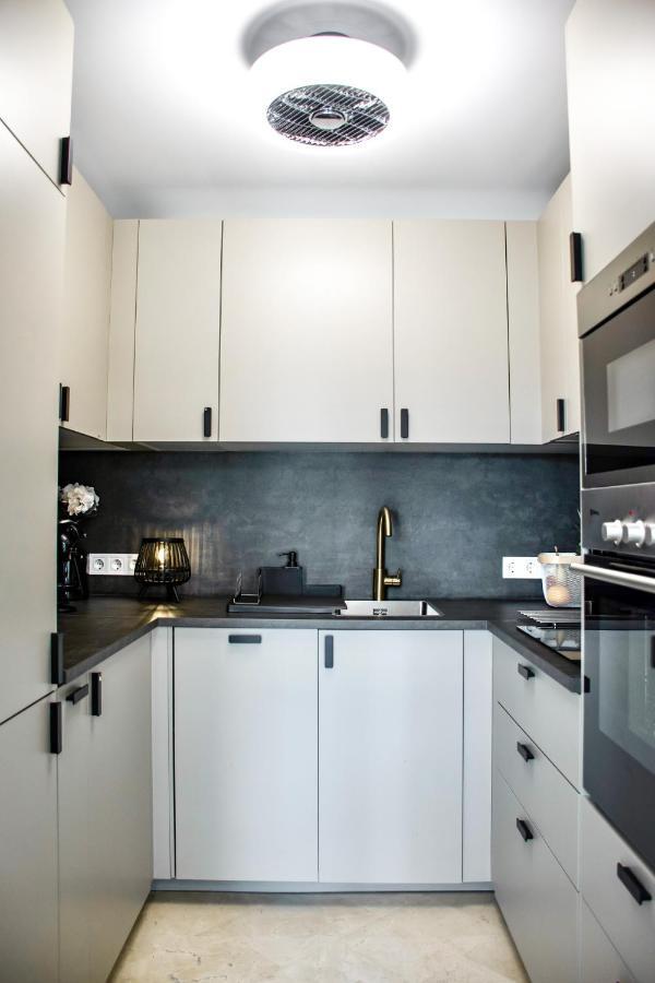 Leos Mijas Golf Apartment Фуeнхирола Екстериор снимка
