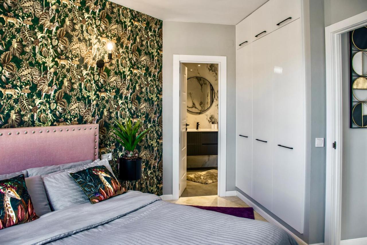 Leos Mijas Golf Apartment Фуeнхирола Екстериор снимка