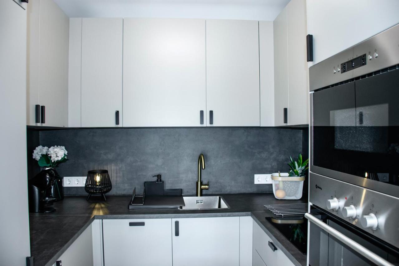 Leos Mijas Golf Apartment Фуeнхирола Екстериор снимка