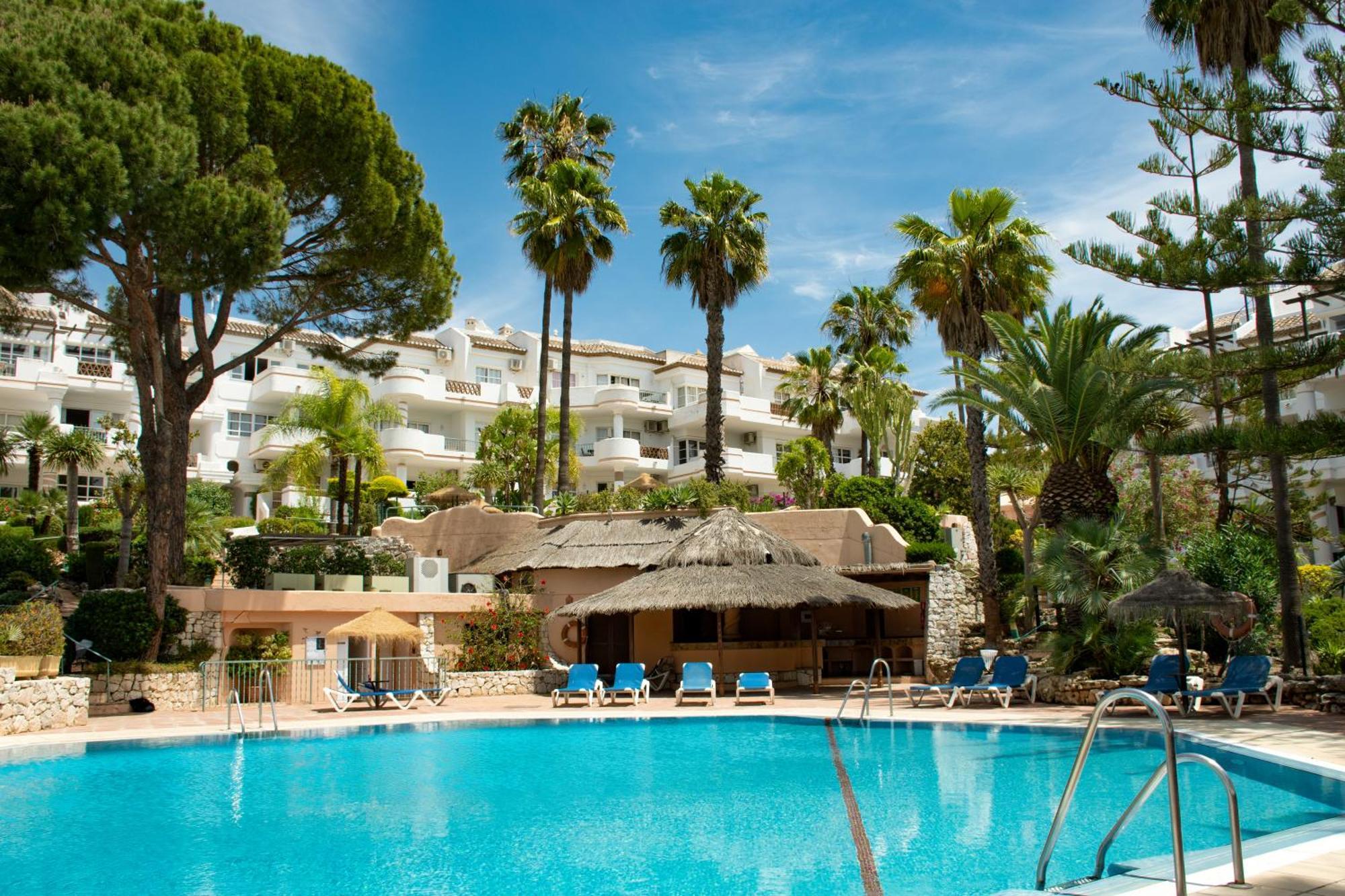 Leos Mijas Golf Apartment Фуeнхирола Екстериор снимка