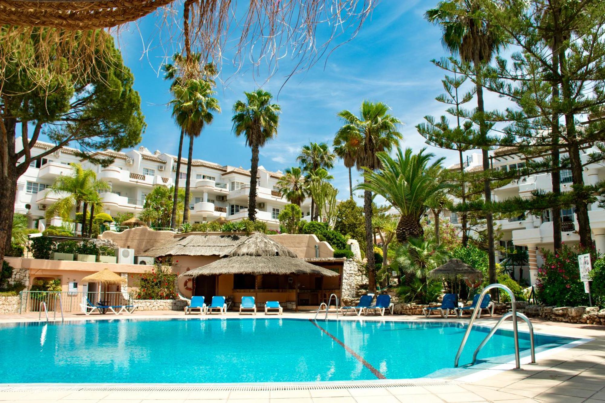 Leos Mijas Golf Apartment Фуeнхирола Екстериор снимка