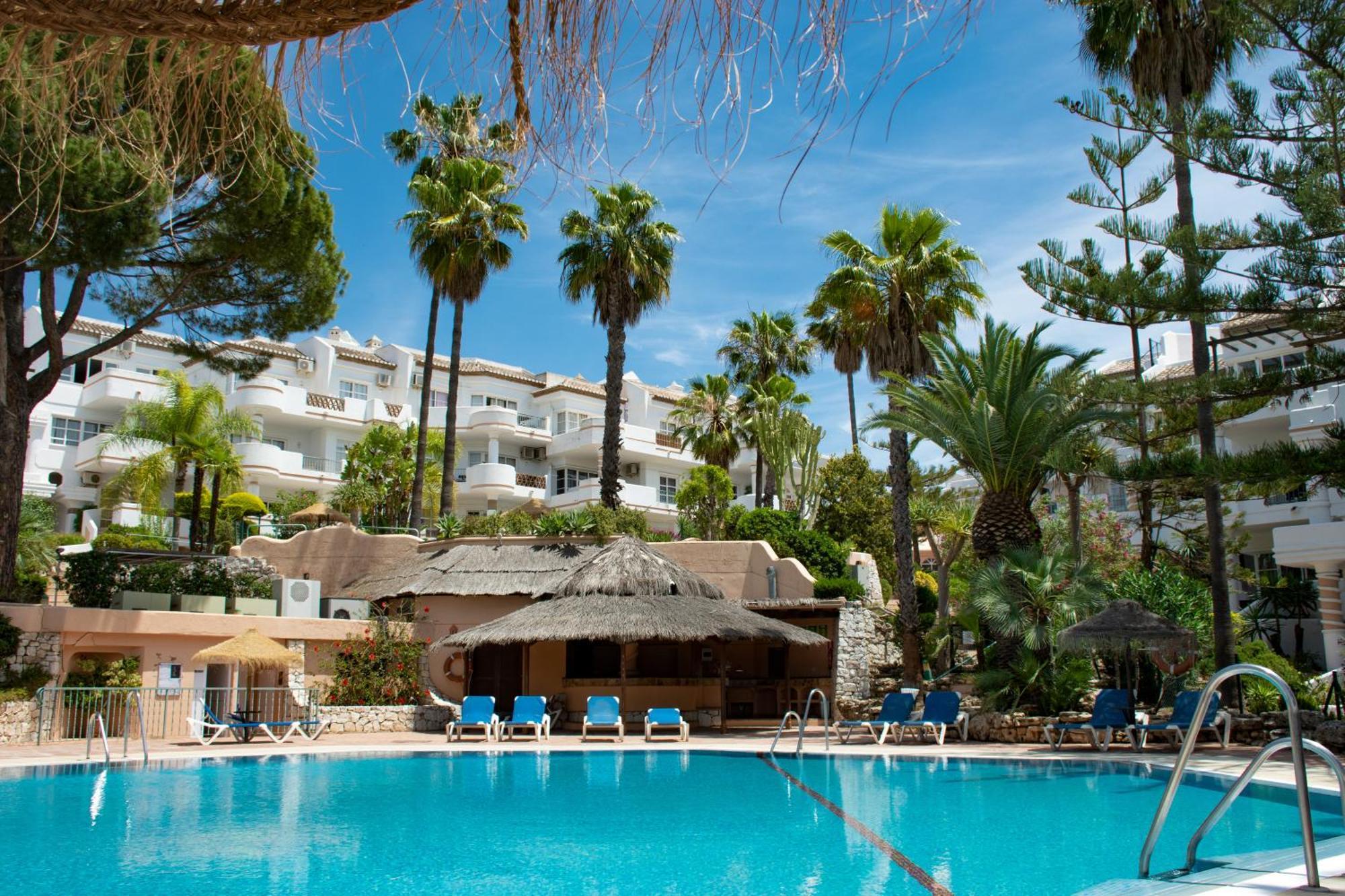 Leos Mijas Golf Apartment Фуeнхирола Екстериор снимка
